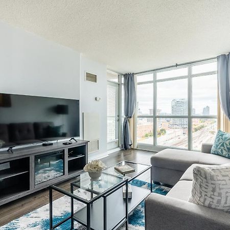 Globalstay Yonge St Condos Toronto Zewnętrze zdjęcie