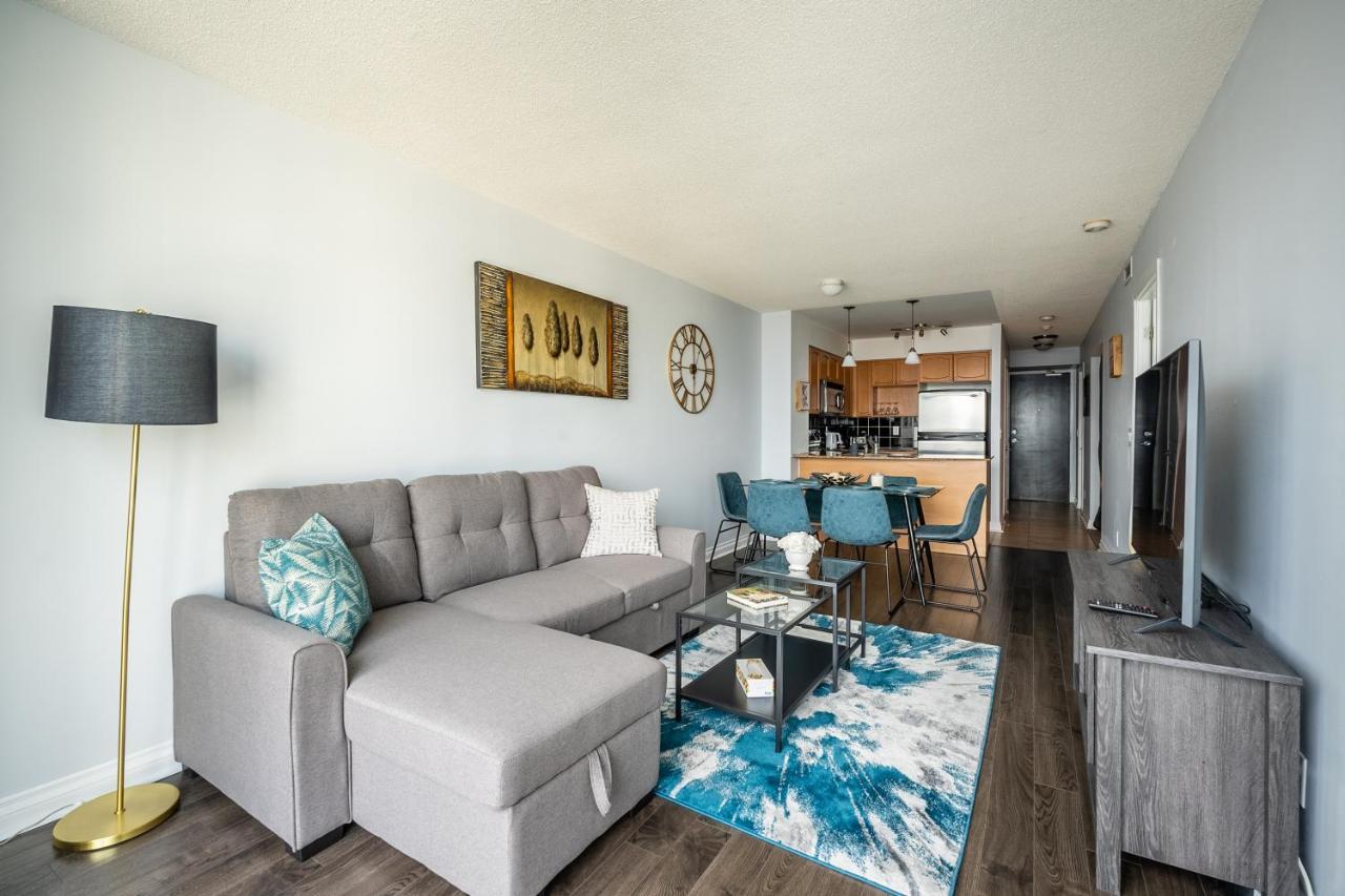 Globalstay Yonge St Condos Toronto Zewnętrze zdjęcie