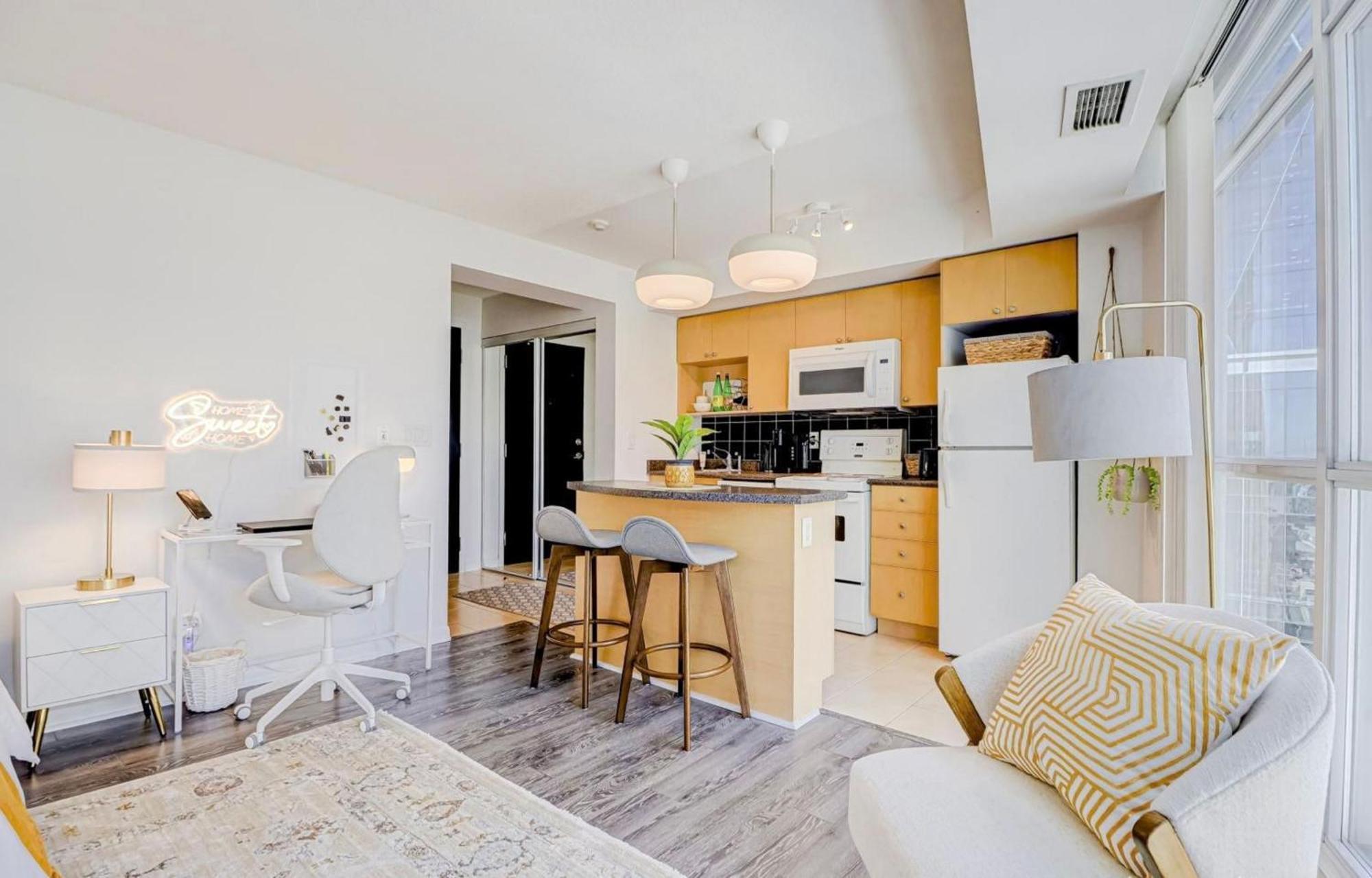 Globalstay Yonge St Condos Toronto Zewnętrze zdjęcie